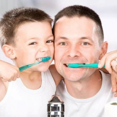8 نکته برای مراقبت از دندان های فرزند شما