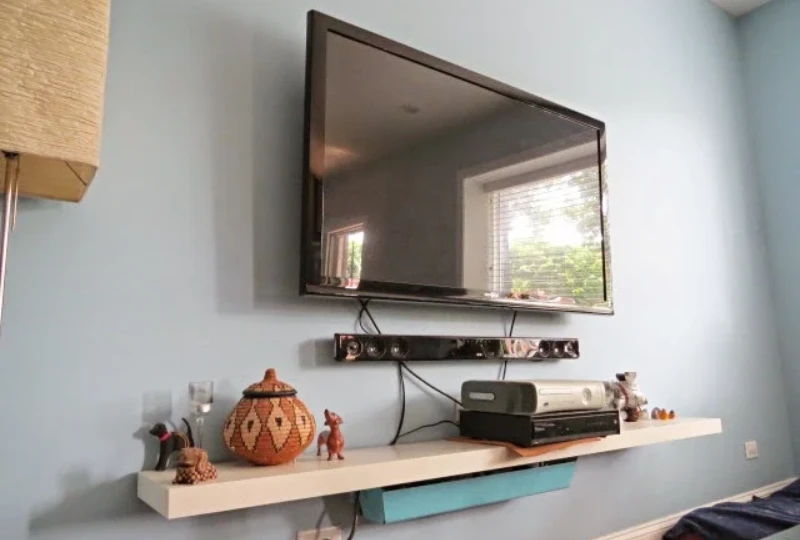 سیم پشت میز تلویزیون