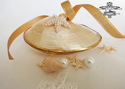 تزیین جای انگشتر حلقه عروس داماد عقد نامزدی بله برون تزیین جای انگشتر حلقه عروس داماد عقد نامزدی بله برون