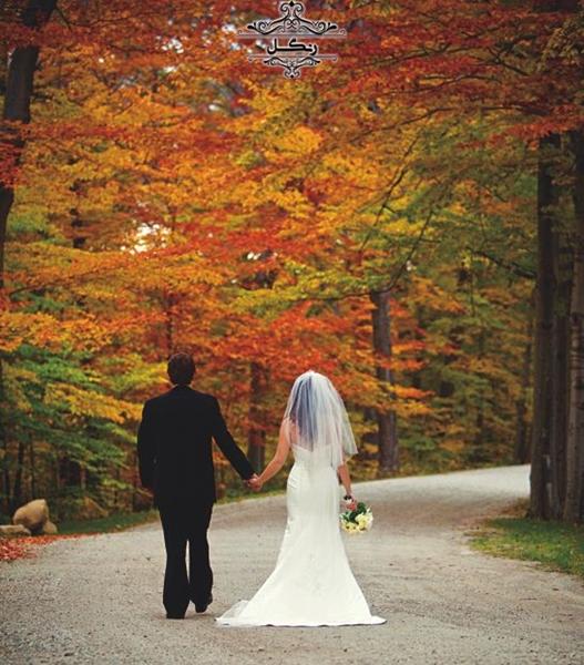 عکاسی از عروس و داماد در پاییز
