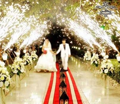 آتش بازی در هنگام عروس داماد به تالار عروسی