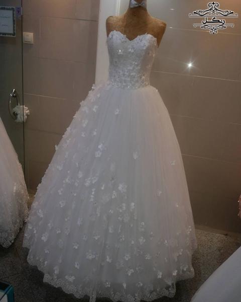  مدل لباس عروس با تزیین شکوفه و گل برجسته 