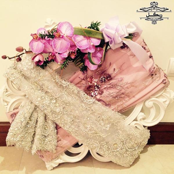 مدل تزیین پارچه و خلعتی عروس داماد بله برون و هدیه