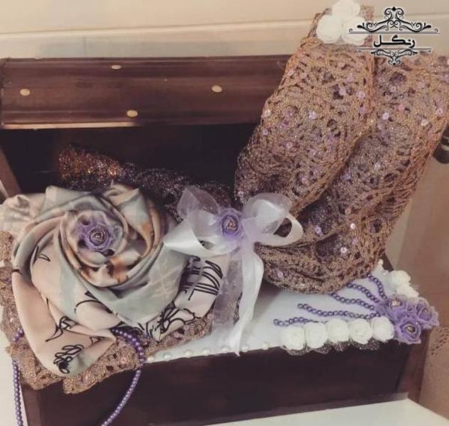 مدل تزیین پارچه و خلعتی عروس داماد بله برون و هدیه