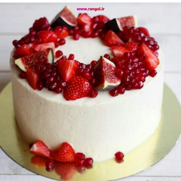 ایده تزیین کیک تولد خانگی با میوه