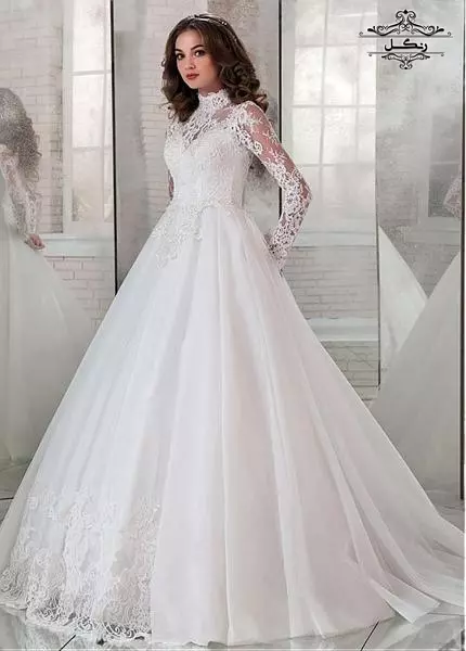 مدل لباس عروس با یقه بسته و پوشیده 