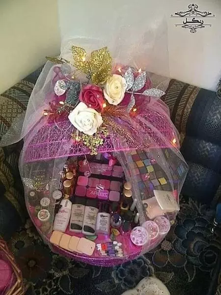 مدل تزیین سبد جعبه باکس و سینی هدایای بله برون جدید و شیک مدل تزیین سبد جعبه باکس و سینی هدایای بله برون جدید و شیک