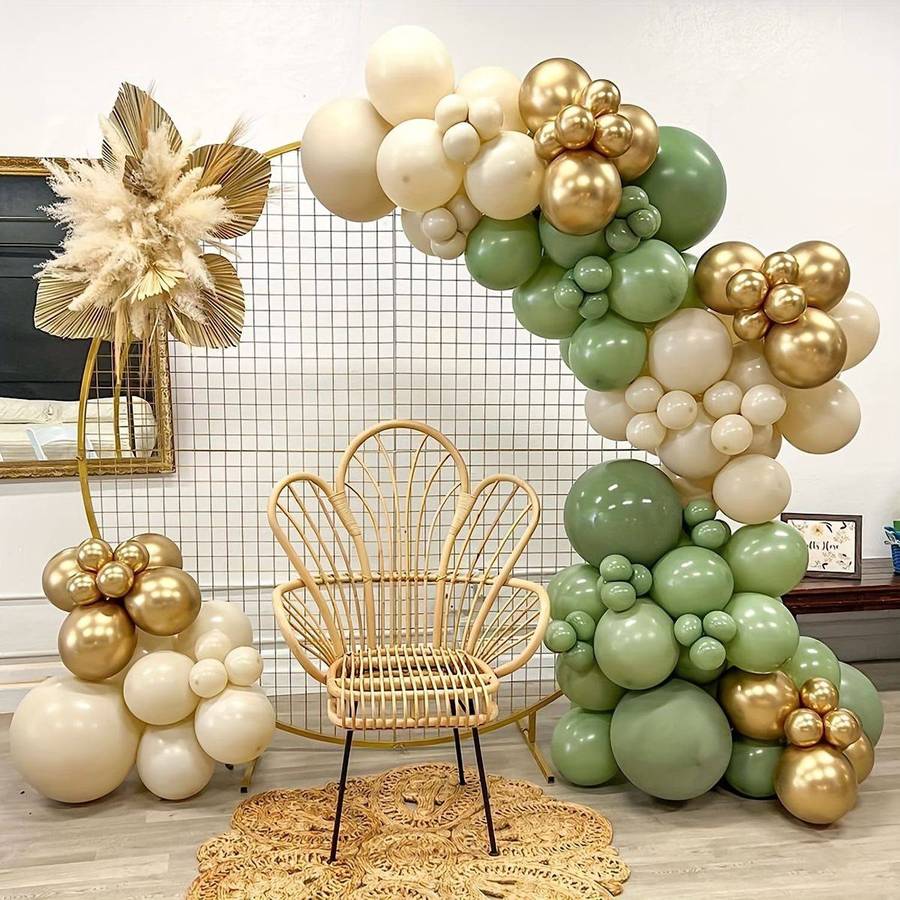 بادکنک آرایی جشن تولد تزیین میز تولد دیزاین تم تولد بادکنک گل