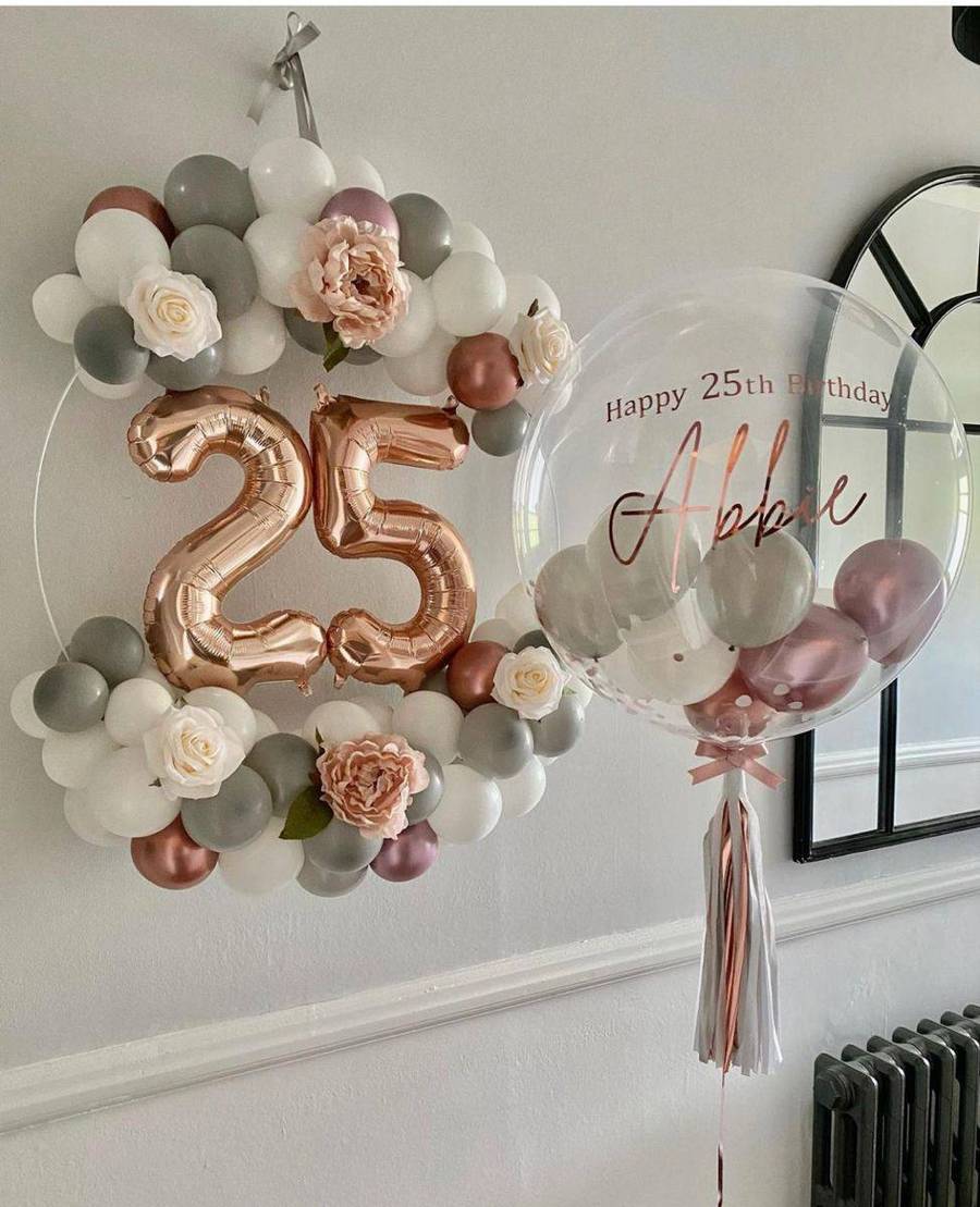 بادکنک آرایی جشن تولد تزیین میز تولد دیزاین تم تولد بادکنک گل کودک بچه دختر پسر