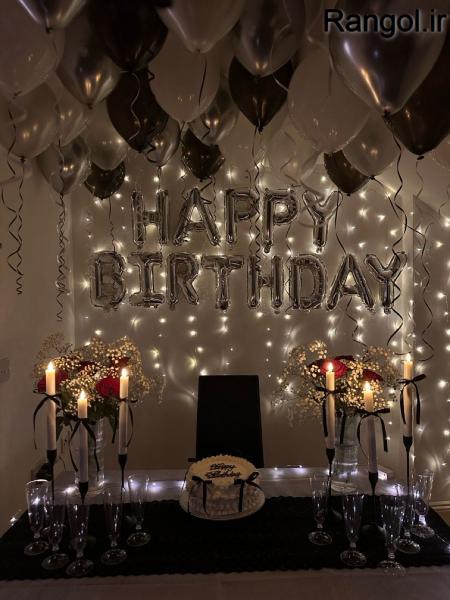 ایده تزیین میز تولد گل شمع کیک تولد تزیین میز لاکچری بادکنک میز تولد ساده شیک ریسه نور چراغ نورپردازی
