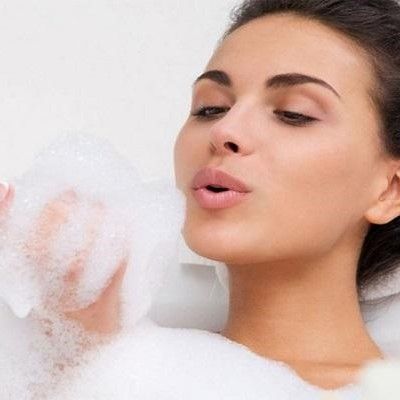 بهترین شامپو بدن زنانه خوشبو برای خانم ها