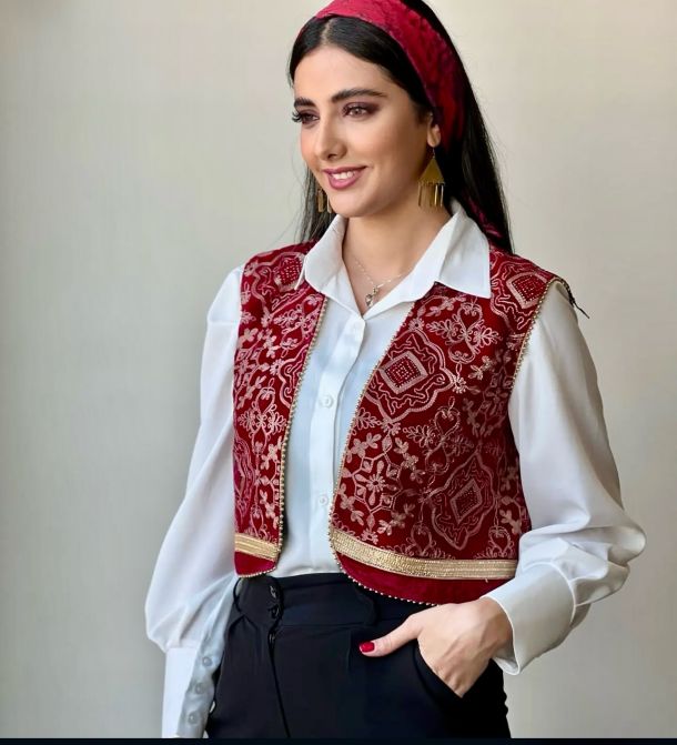 شب یلدا لباس چی بپوشم؟ استایل شب یلدایی | شب چله شیک باش 👗🍉